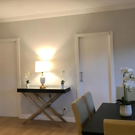 Casa Patio * Enxara do Bispo