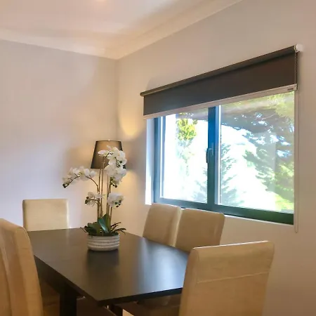 別荘 Casa Patio Enxara do Bispo